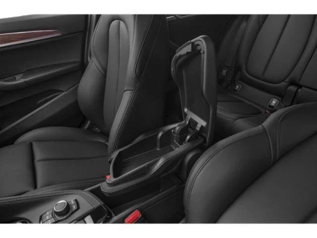 Used 2018 Alpine White BMW xDrive28i image 18