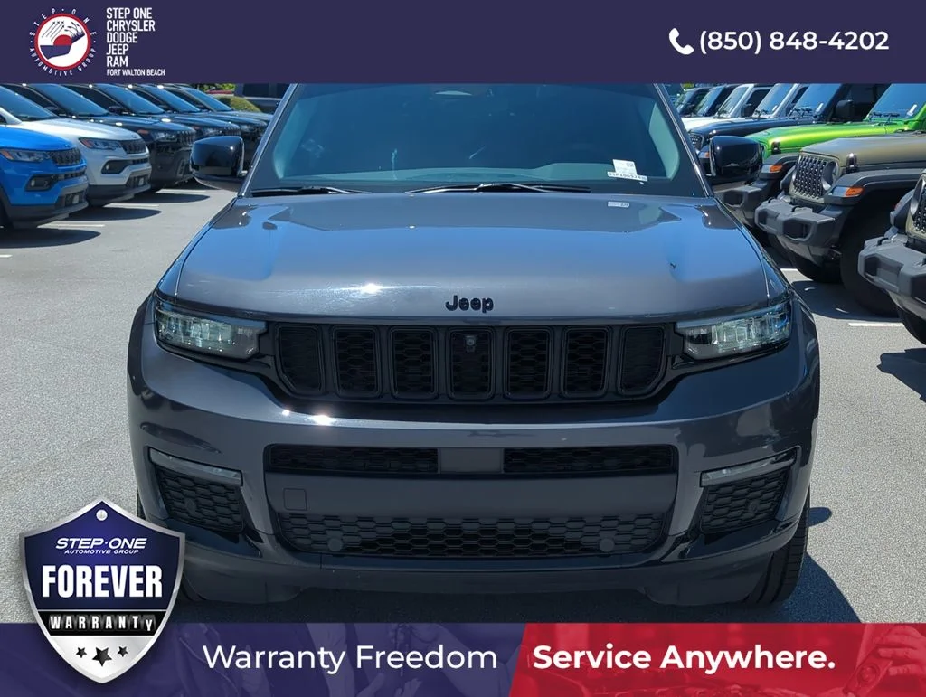 Certified Used 2023 Gray Jeep Limited image 9