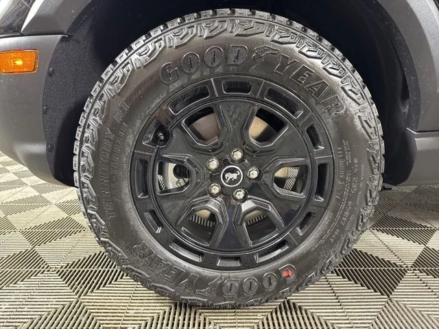 New 2026 Shadow Black Ford Badlands image 10