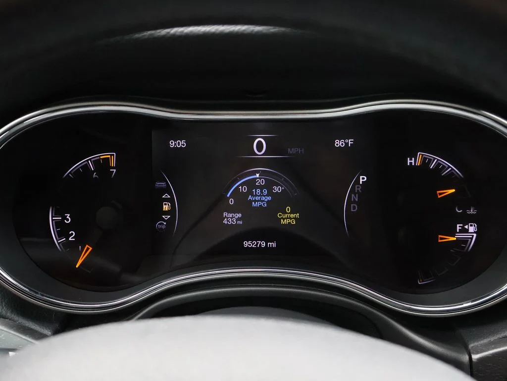 Used 2018 Black Jeep Limited image 28