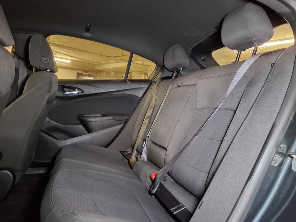 Used 2017 GRAPHITE METALLIC Chevrolet LT image 16
