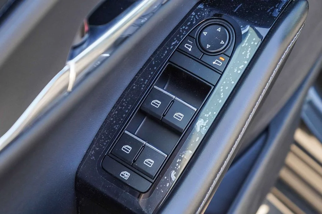 2025 Mazda CX-30 Preferred - Photo 23