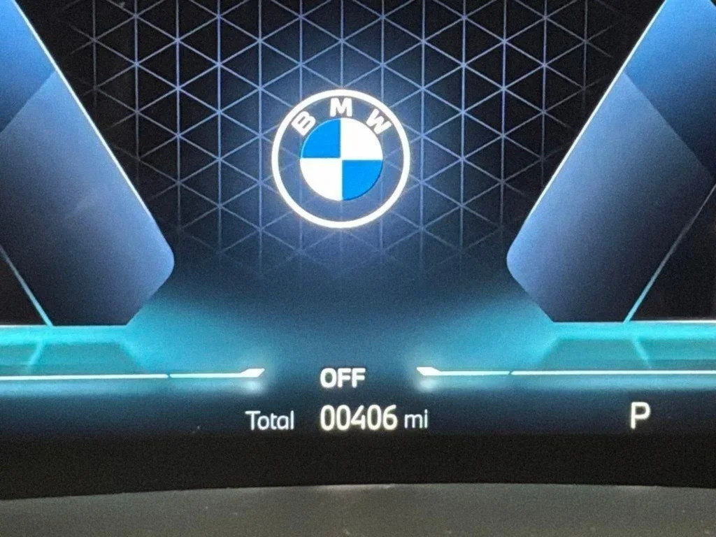 Used 2026 Gray BMW xDrive40i image 12