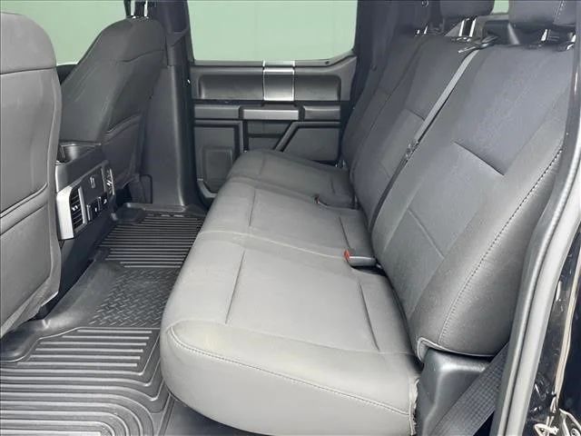 Used 2018 Black Ford XLT image 10