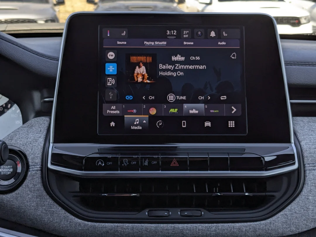 New 2025 Silver Jeep Sport - - 4x4 - Heated Seats - Forward Collision Warning & More! image 19
