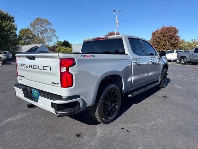 Certified Used 2024 Slate Gray Metallic Chevrolet RST image 22
