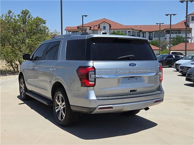 Used 2023 Gray Ford Limited 4x4 image 3