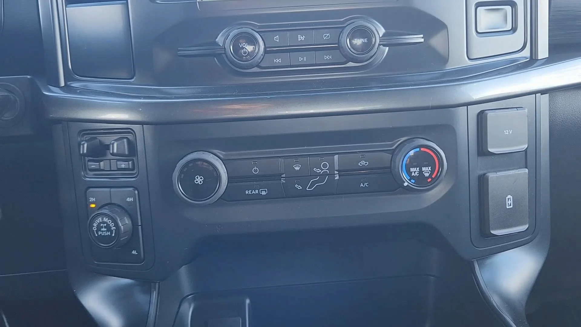 2022 Ford F-150 Tremor - Photo 16