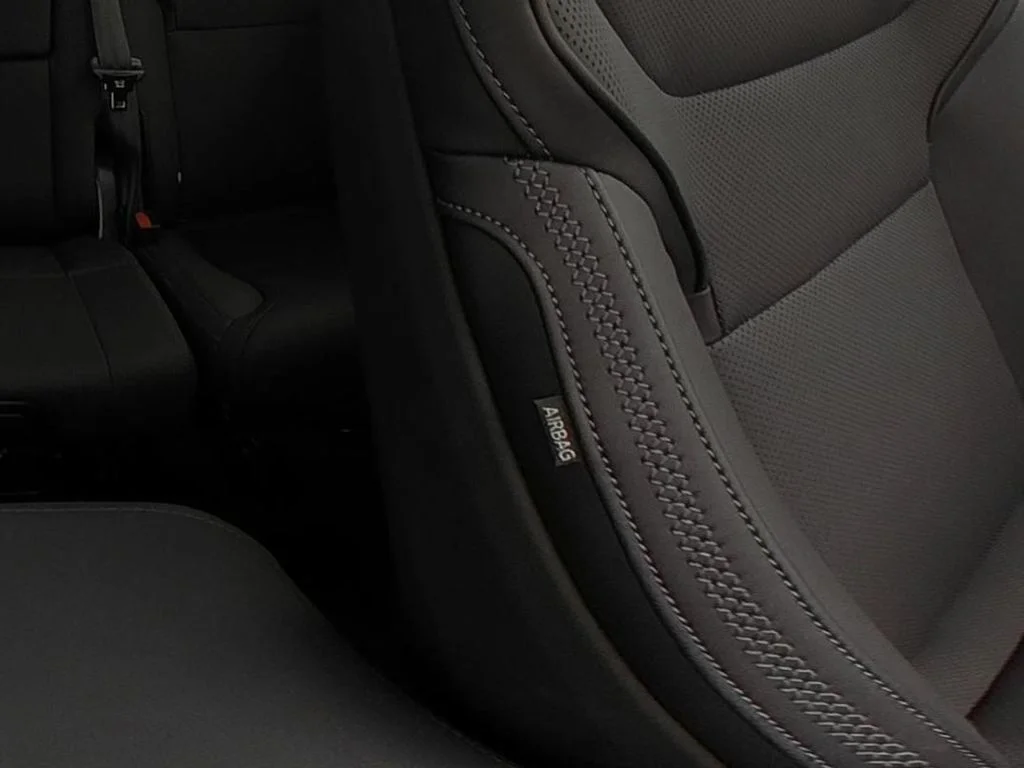 2025 Volvo EX90 Plus - Photo 34