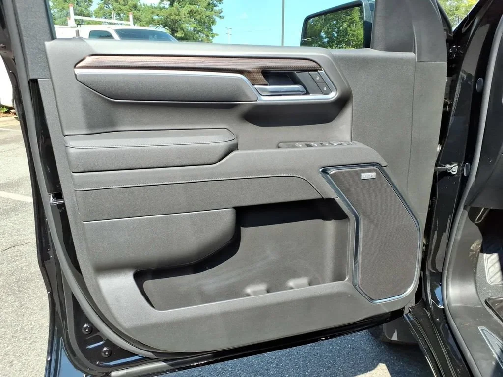 2026 Chevrolet Silverado 1500 RST - Photo 18