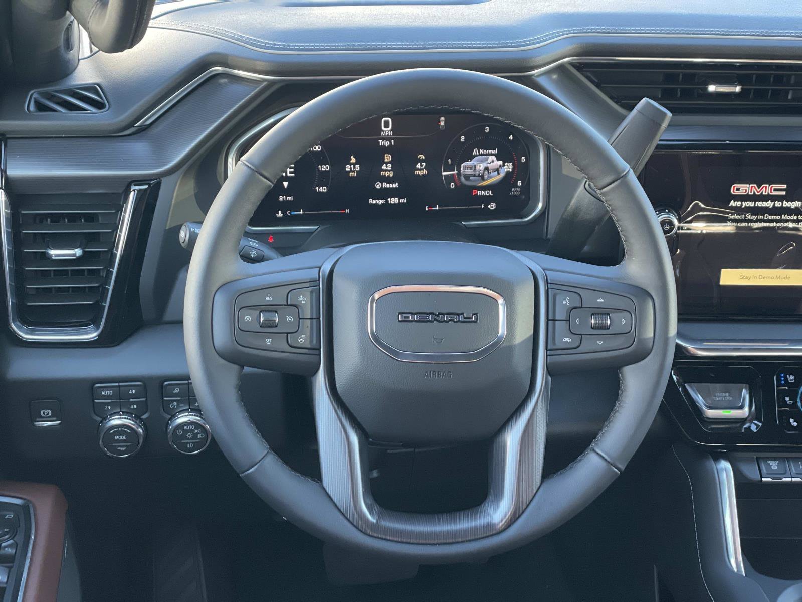 2026 GMC Sierra 2500HD Denali Ultimate - Photo 10