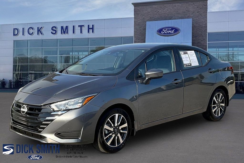 2025 Nissan Versa Sedan SV