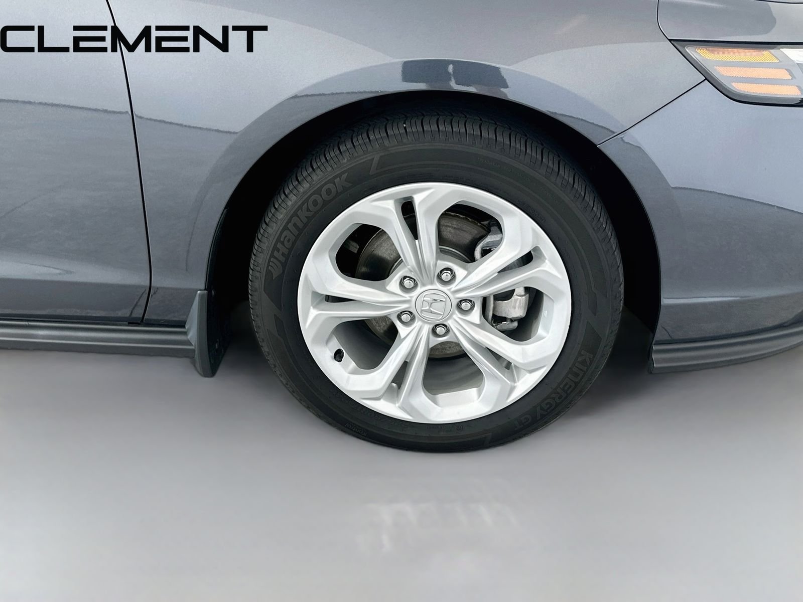 2024 Honda Accord LX - Photo 34