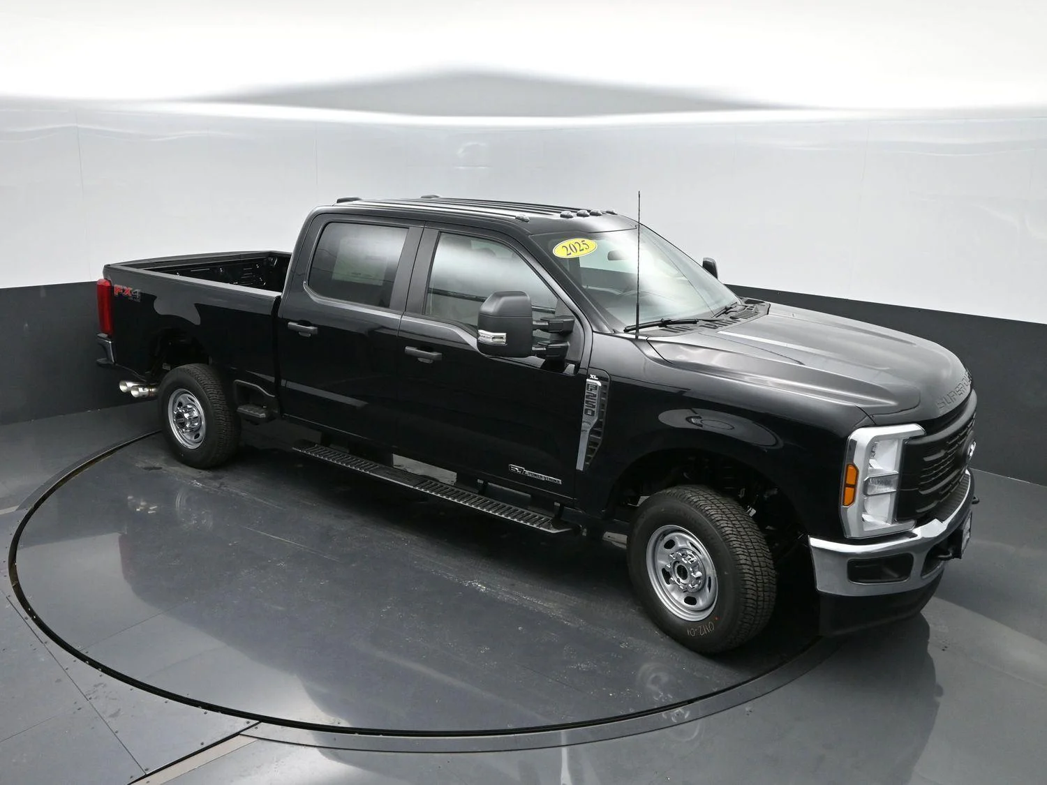 2025 Ford F-250 Super Duty XL - Photo 32