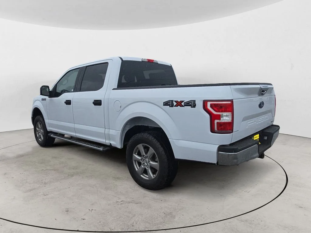 Used 2018 White Ford XLT image 7