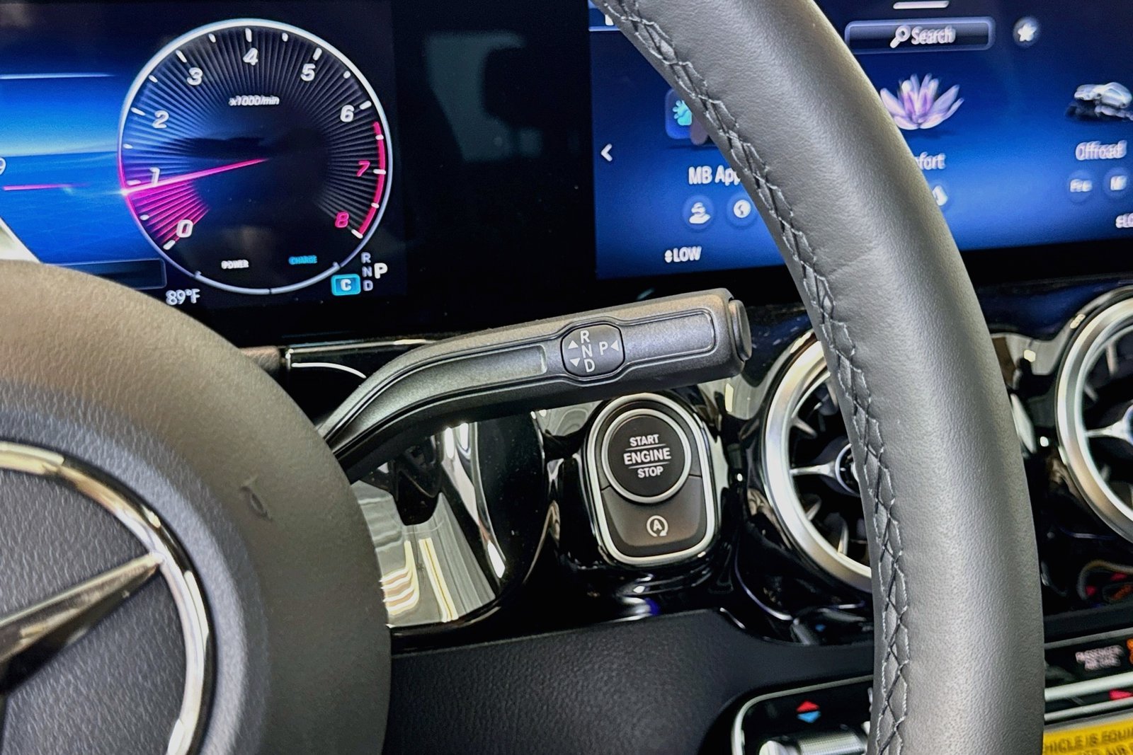 New 2026 Polar White Mercedes-Benz GLA 250 image 15