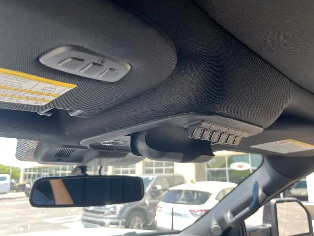 New 2026 Glacier Gray Metallic Tri-Coat Ford F-250® Platinum® image 54
