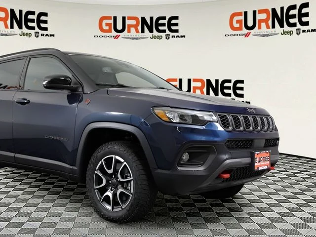 New 2026 Fathom Blue Pearl-Coat Exterior Paint Jeep Trailhawk image 24