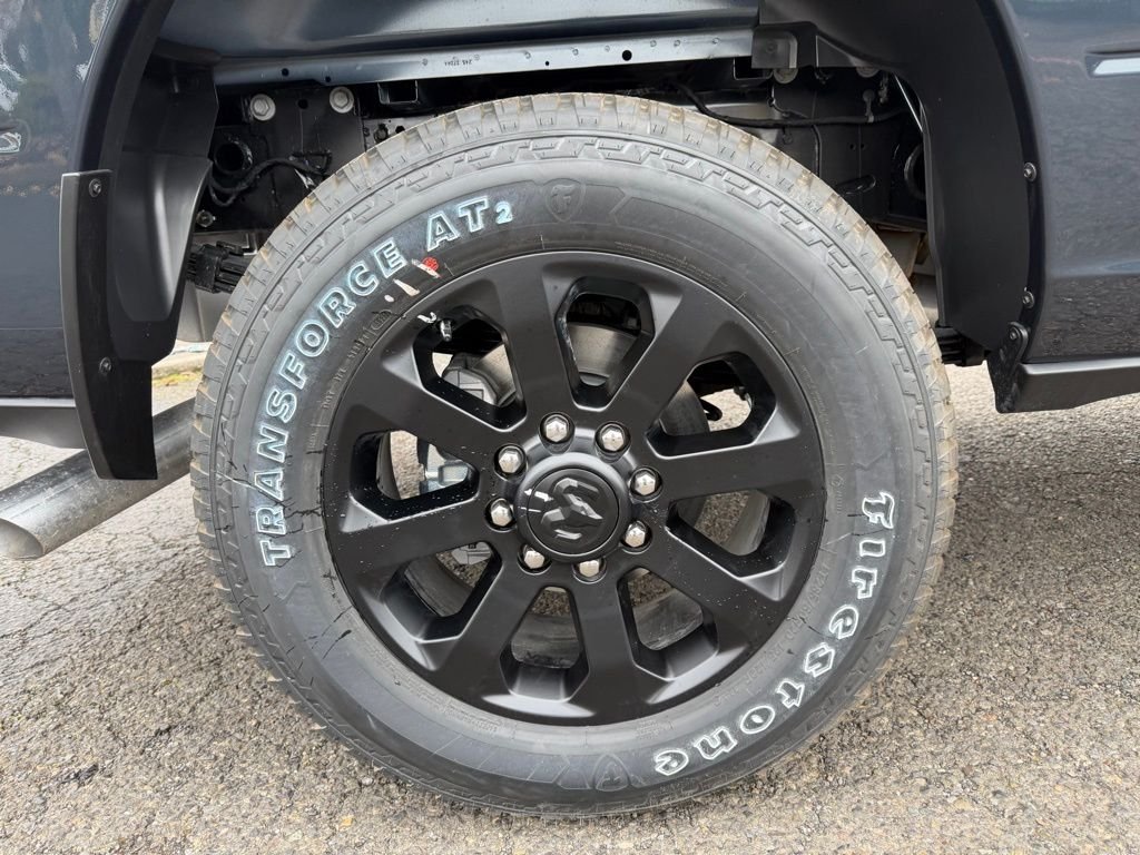 2026 RAM 3500 Big Horn - Photo 10
