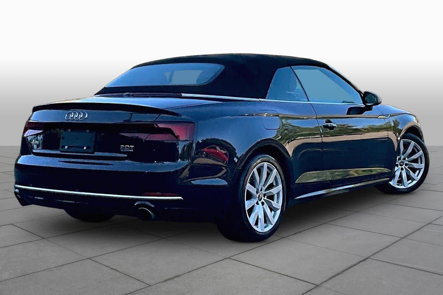 Used 2018 Moonlight Blue Metallic/Black Roof Audi Premium Plus image 13