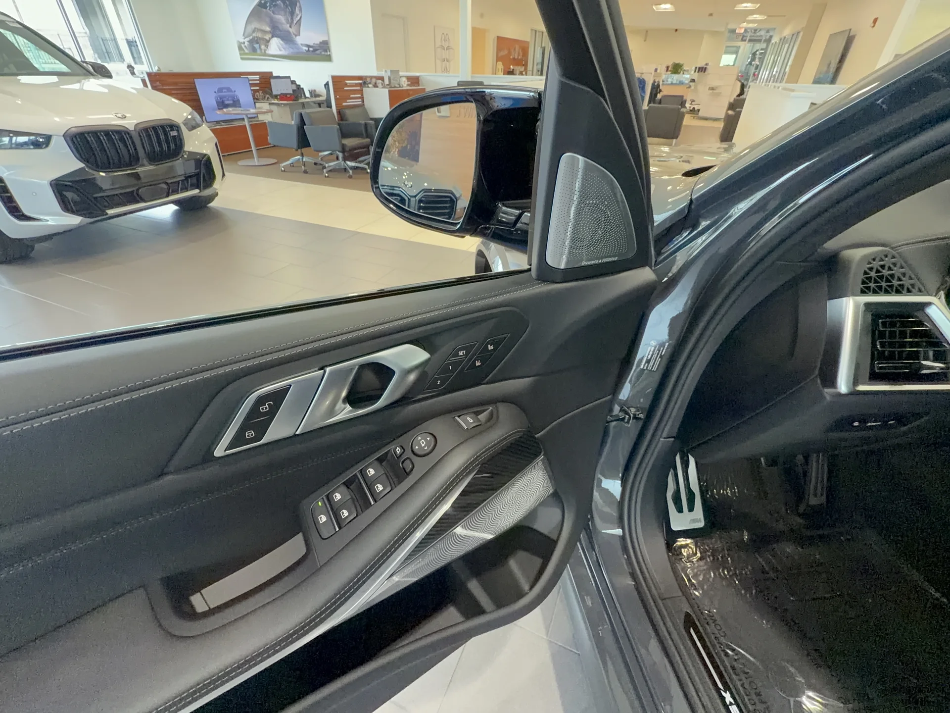 New 2026 Dravit Grey Metallic BMW Competition image 8