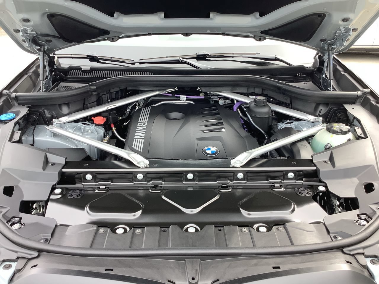 New 2026 Brooklyn Grey Metallic BMW xDrive40i image 38