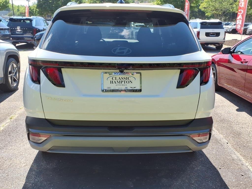 New 2026 Serenity White Pearl Hyundai SEL FWD image 29