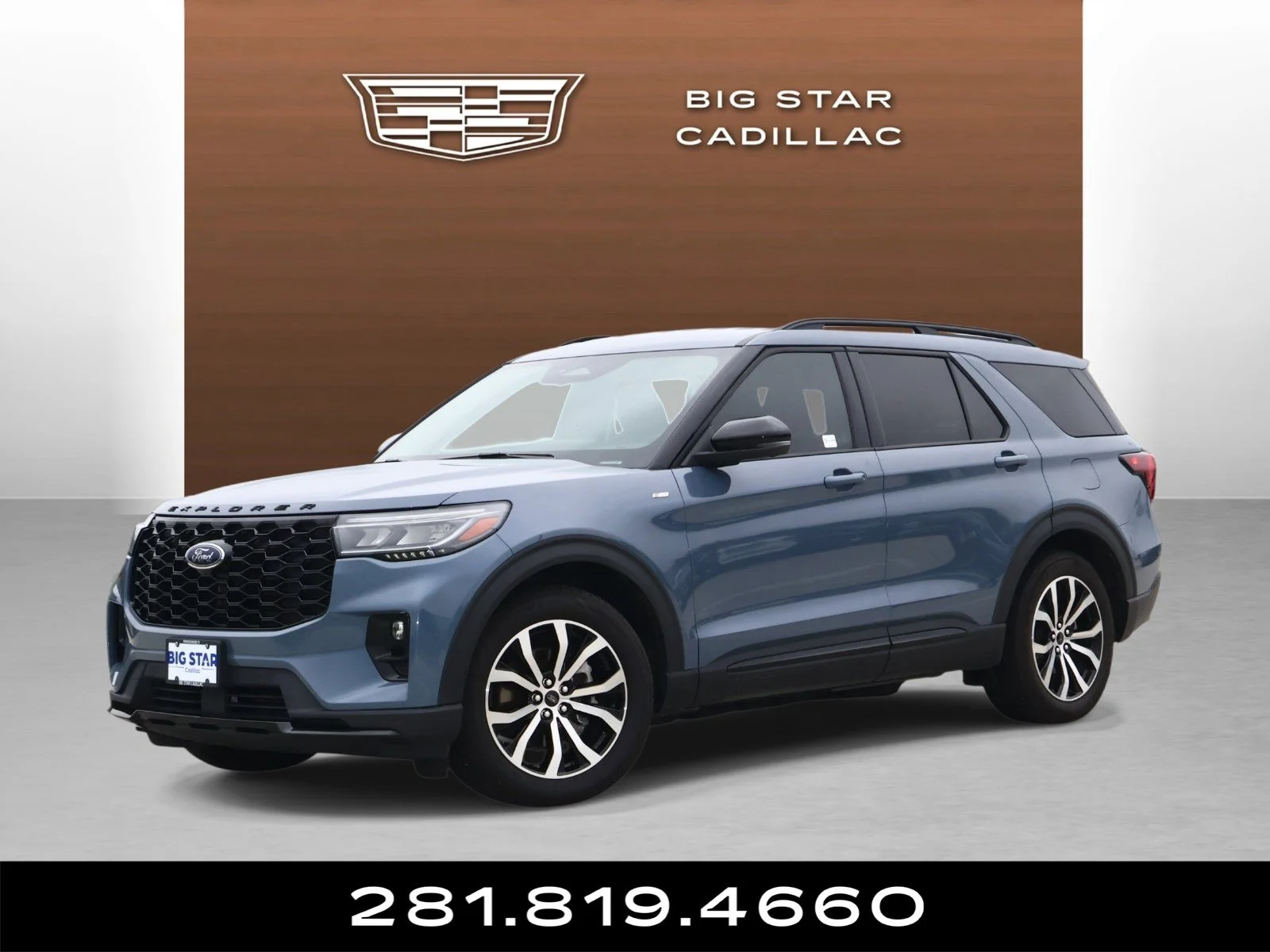 2025 Ford Explorer ST-LINE RWD (PL535)'s photo