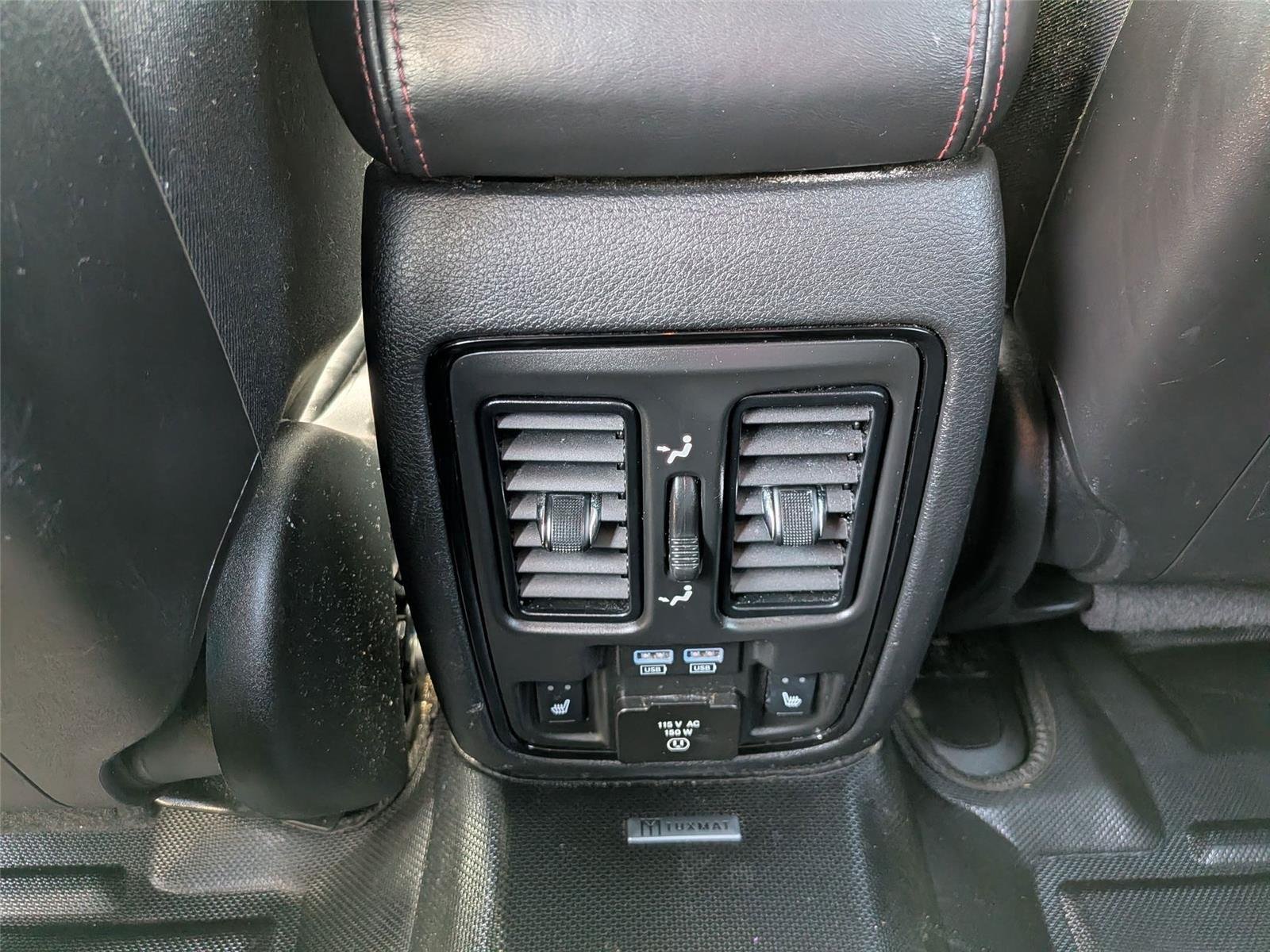 Used 2022 DB Black Clearcoat Dodge R/T image 31