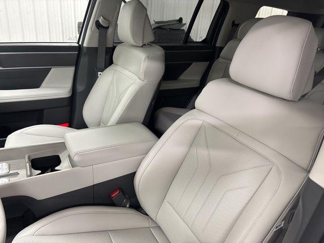 New 2026 White Hyundai SEL image 7