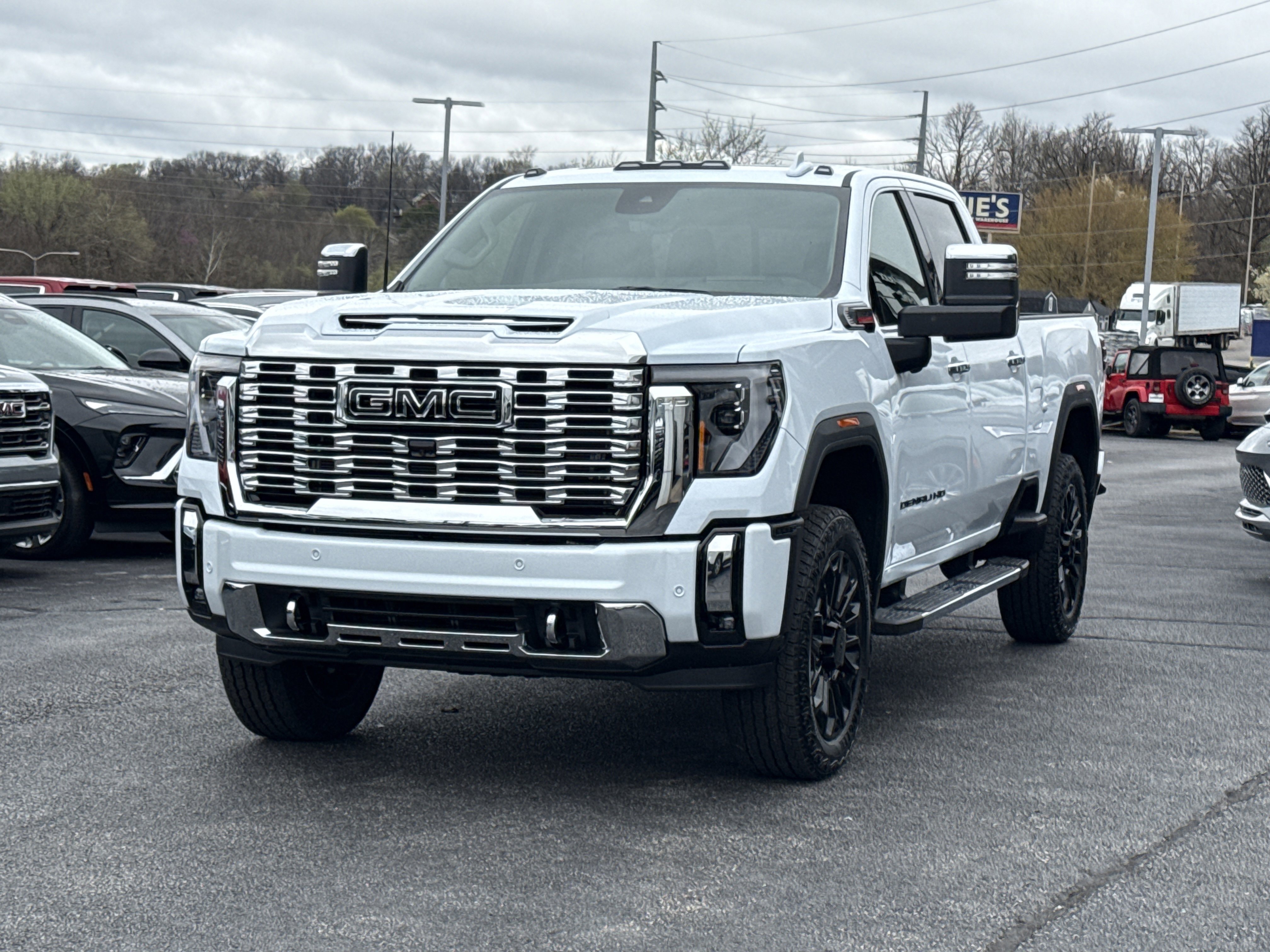 2026 GMC Sierra 2500HD Denali - Photo 12