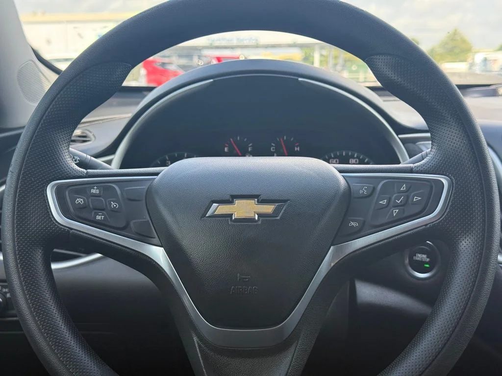 Used 2022 Black Chevrolet LS image 19