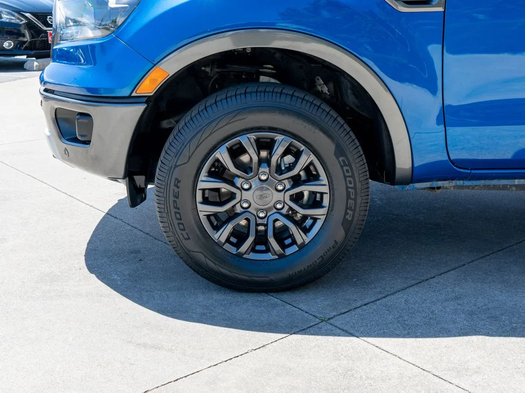 Used 2019 Blue Ford XLT image 28