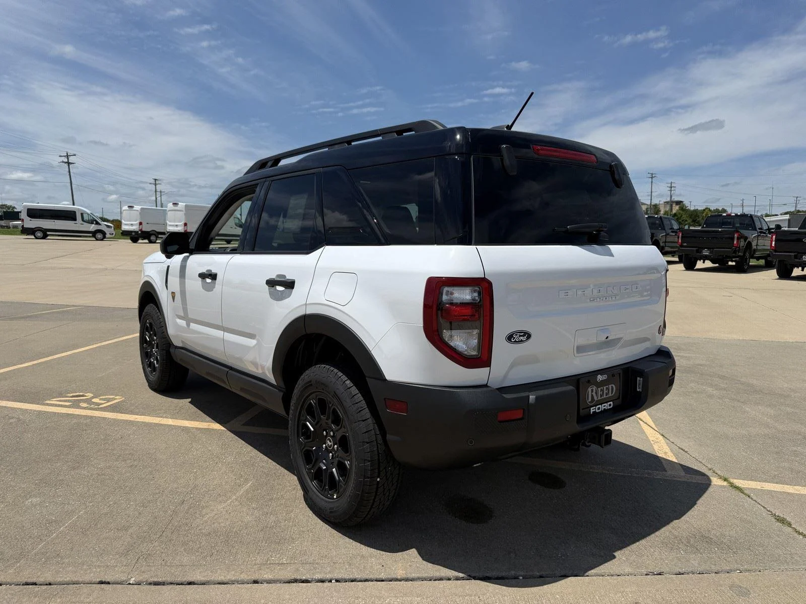 New 2026 Oxford White Ford Badlands® image 7