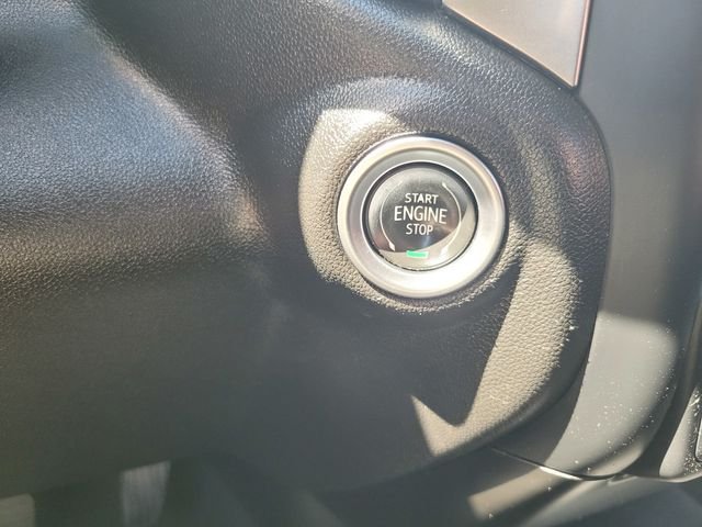 Used 2021 White Chevrolet LT image 26