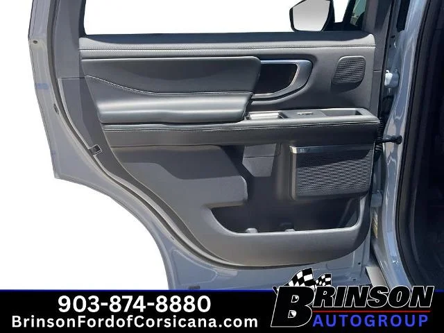 New 2027 Glacier Gray Metallic Tri-Coat Ford Platinum image 28