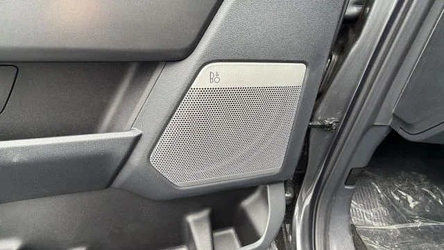 New 2026 Carbonized Gray Metallic Ford F-250® Lariat® image 59