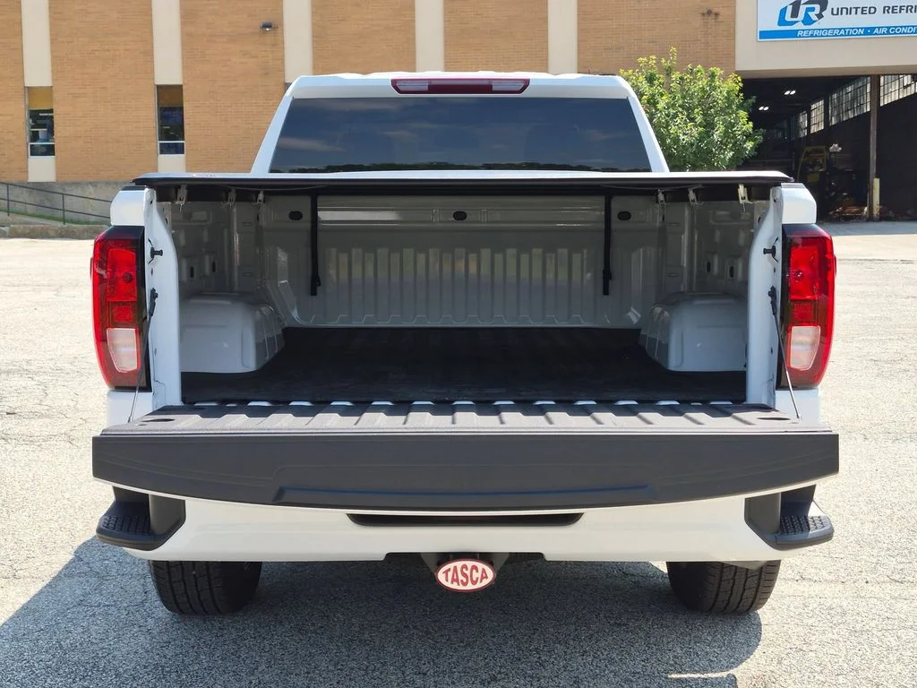 Used 2026 White GMC Elevation image 6