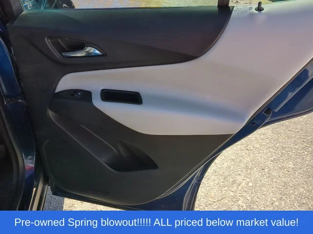 Used 2022 Blue Chevrolet LS image 37