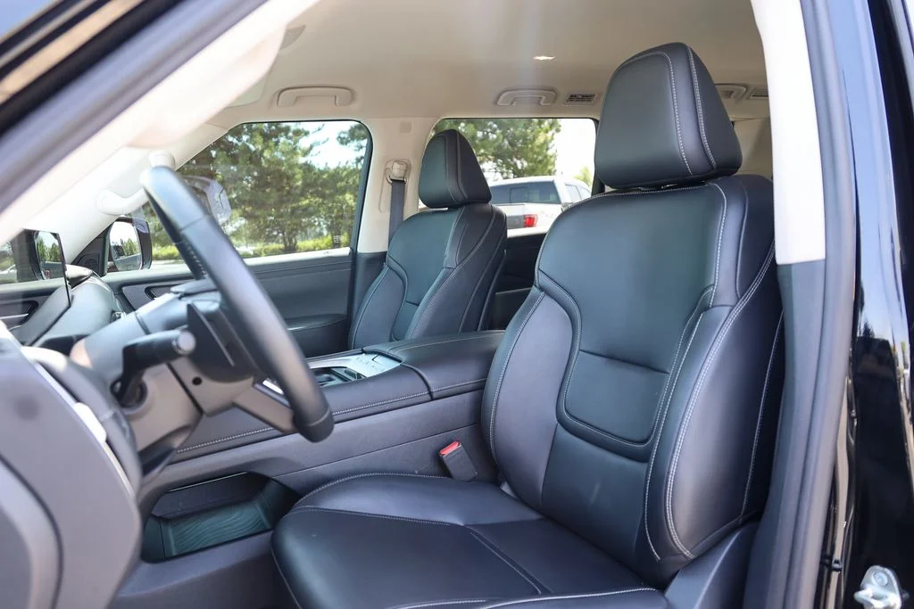 2025 Nissan Armada SV - Photo 28
