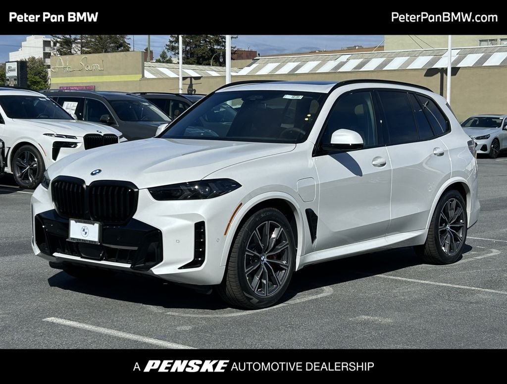 2026 BMW X5 xDrive50e's photo