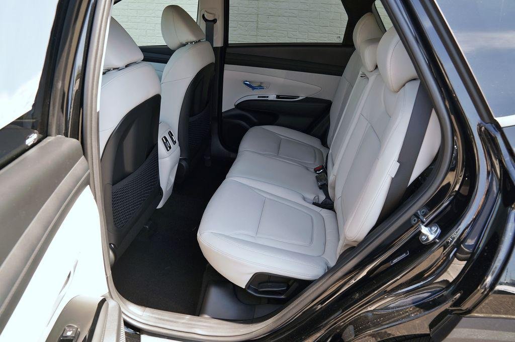 New 2026 Phantom Black Hyundai Limited image 28