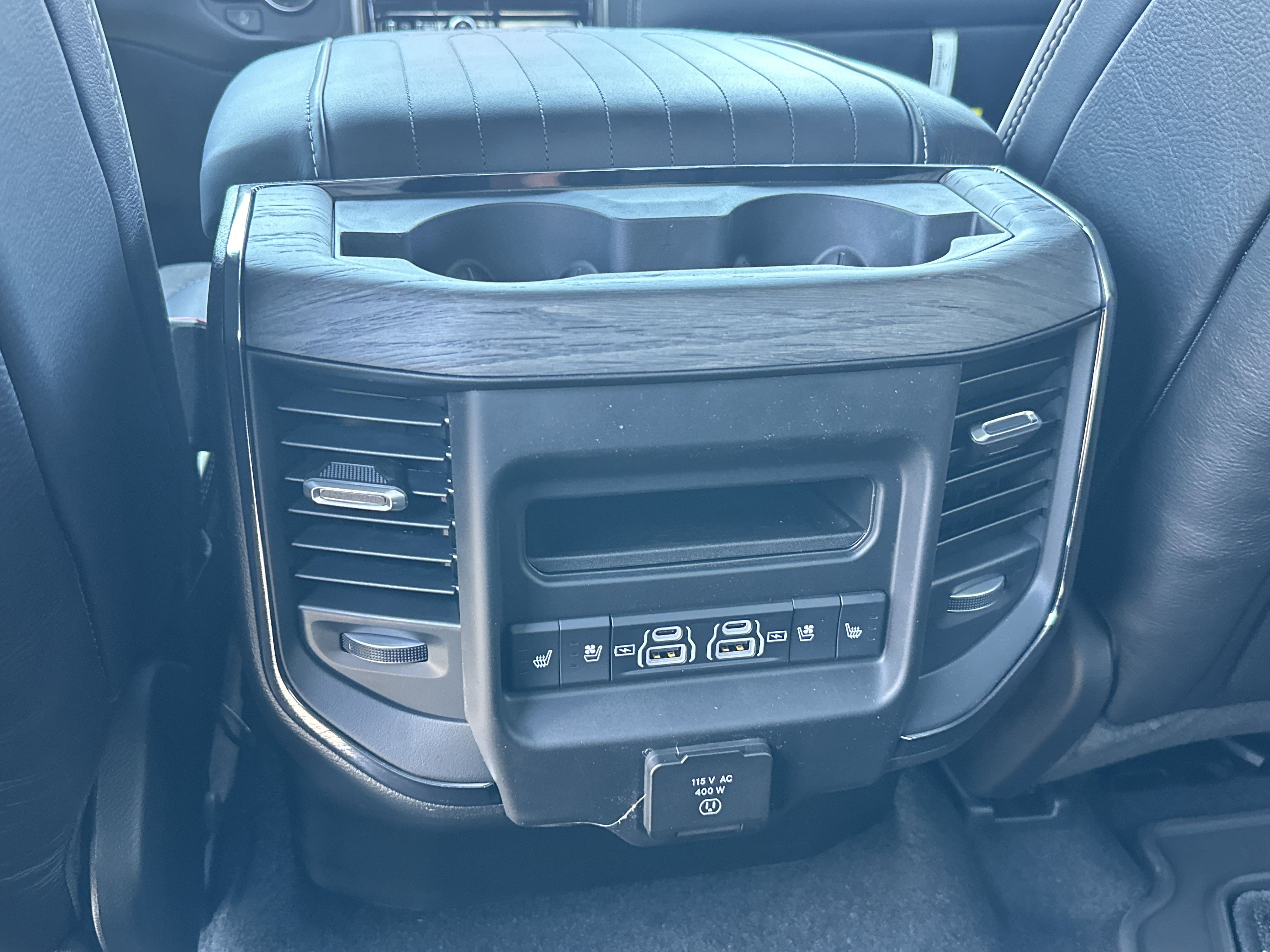 2025 RAM 1500 Limited - Photo 23