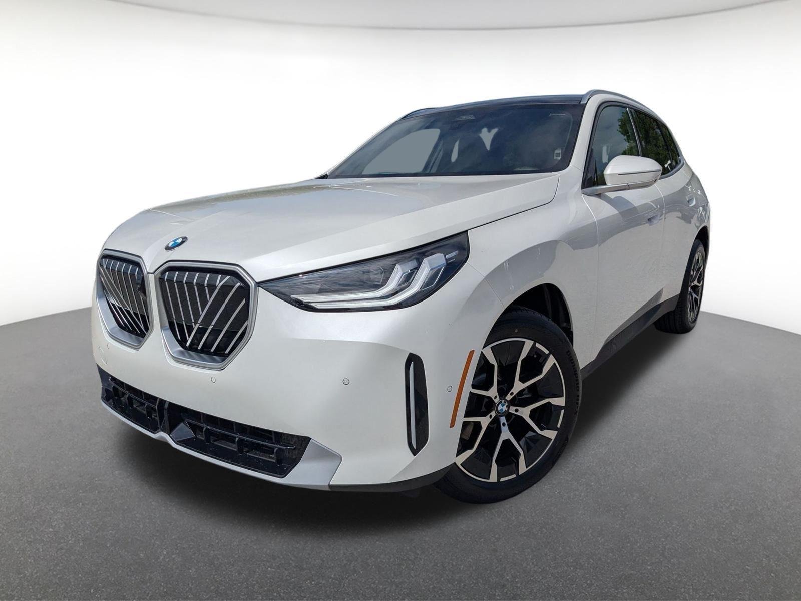2026 BMW X3 30 XDRIVE's photo