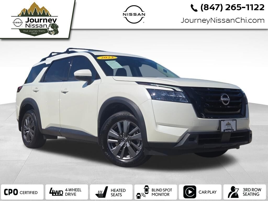 2023 Nissan Pathfinder SV