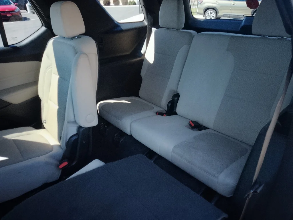 Used 2022 Mosaic Black Metallic Chevrolet LT Cloth image 13