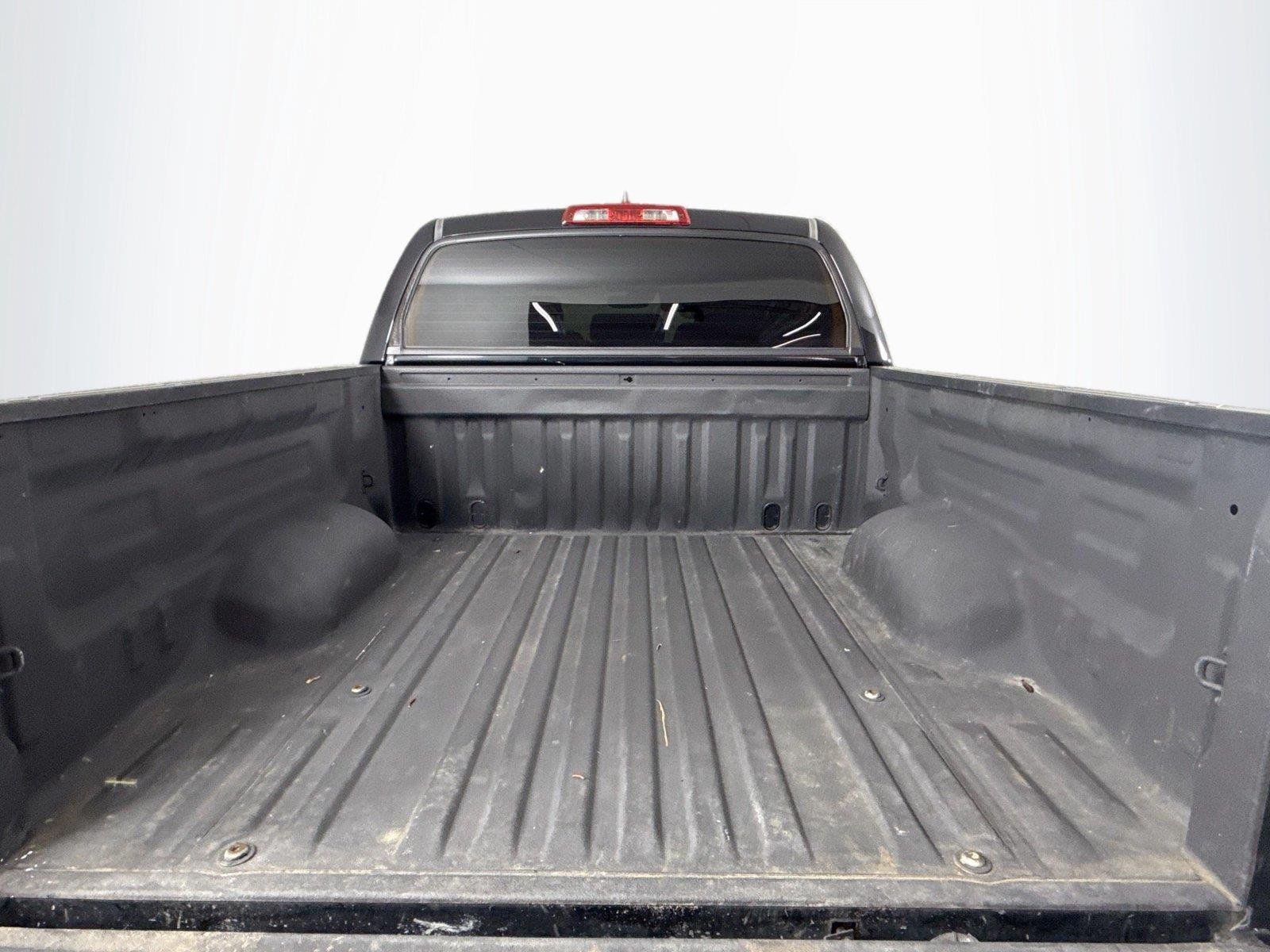 Used 2020 Midnight Black Metallic Toyota SR5 image 34