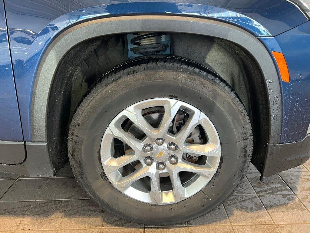 Used 2023 Blue Metallic Chevrolet LS image 14