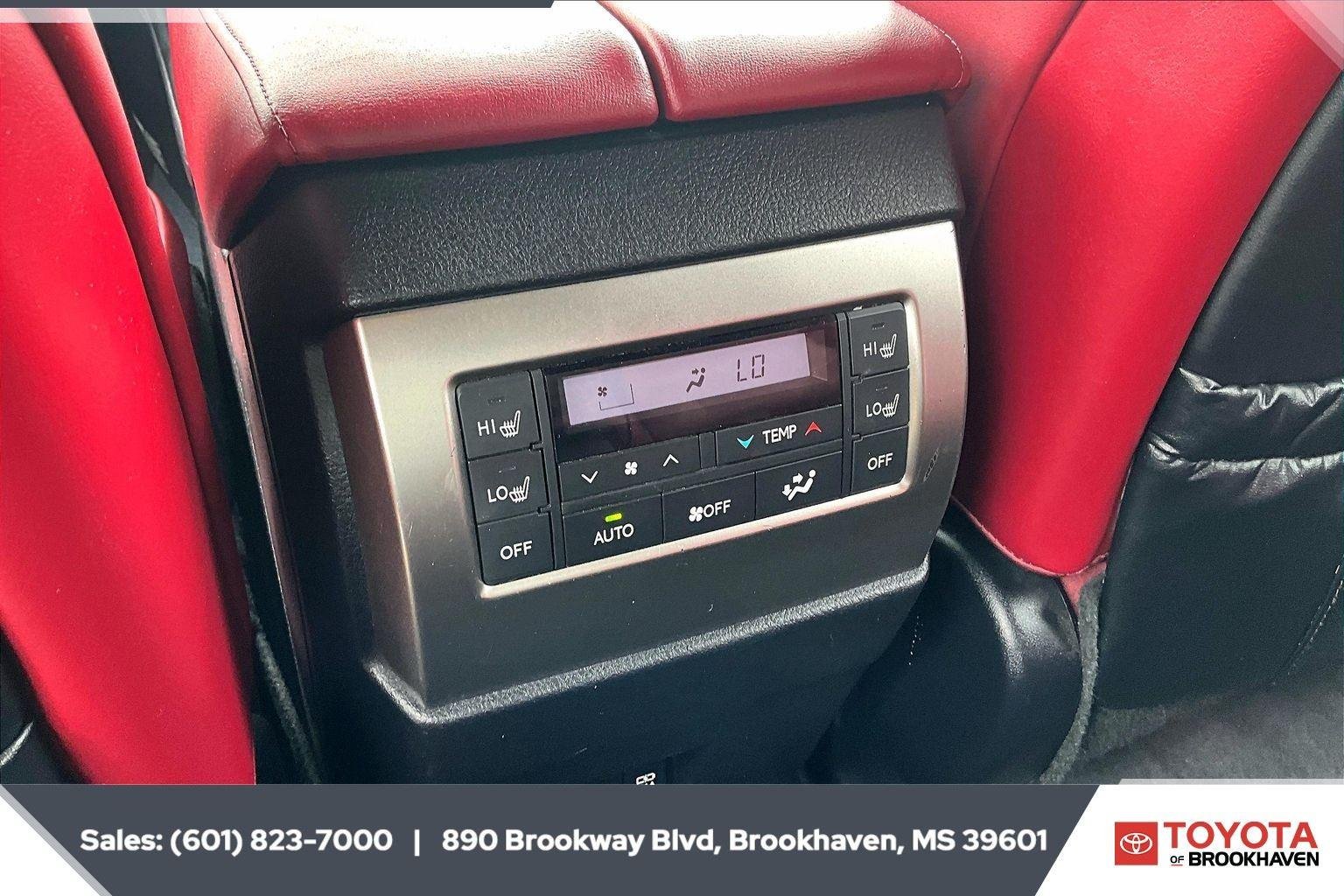 Used 2023 Eminent White Pearl Lexus GX 460 Luxury image 27