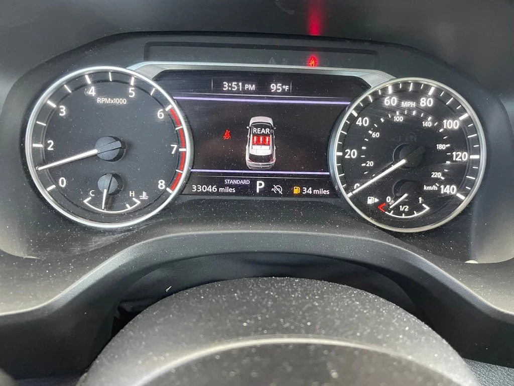 Used 2023 White Nissan SV image 7